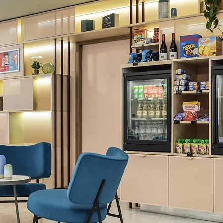 Adagio Nation Hotel apartamentowy 4*