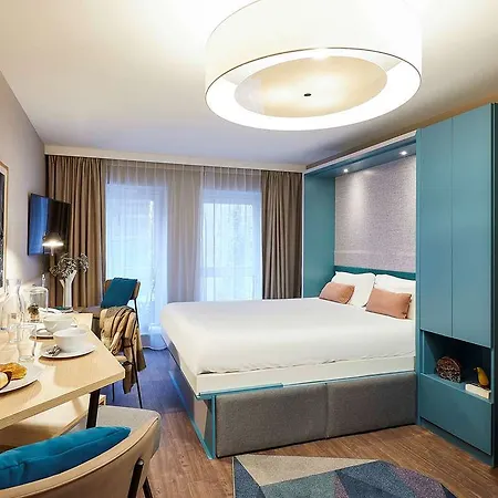 Adagio Nation Hotel apartamentowy 4*