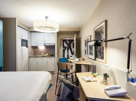 Adagio Nation Hotel apartamentowy 4*
