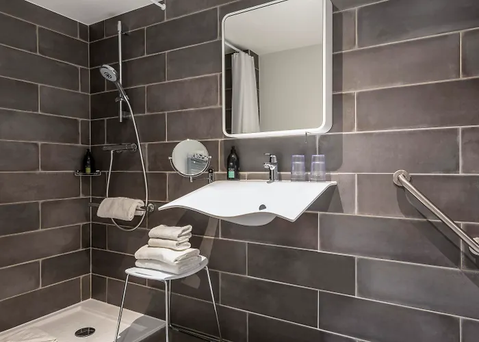 Adagio Nation アパートホテル 4*