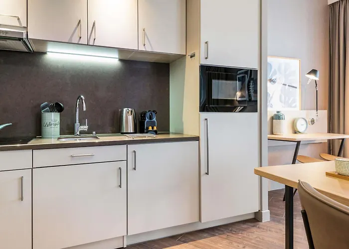 アパートホテル Adagio Nation 4*