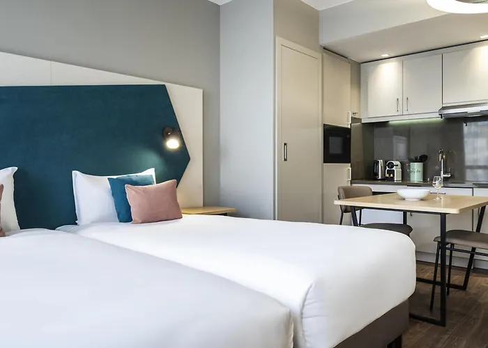 Adagio Nation アパートホテル