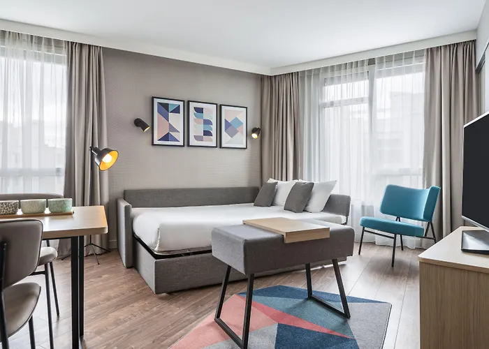 アパートホテル Adagio Nation