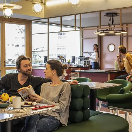 Adagio Nation شقة فندقية 4*